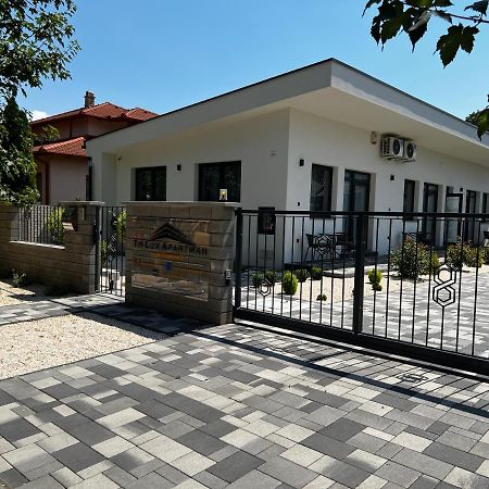 Th-Lux Apartman Hajduszoboszlo Exterior photo