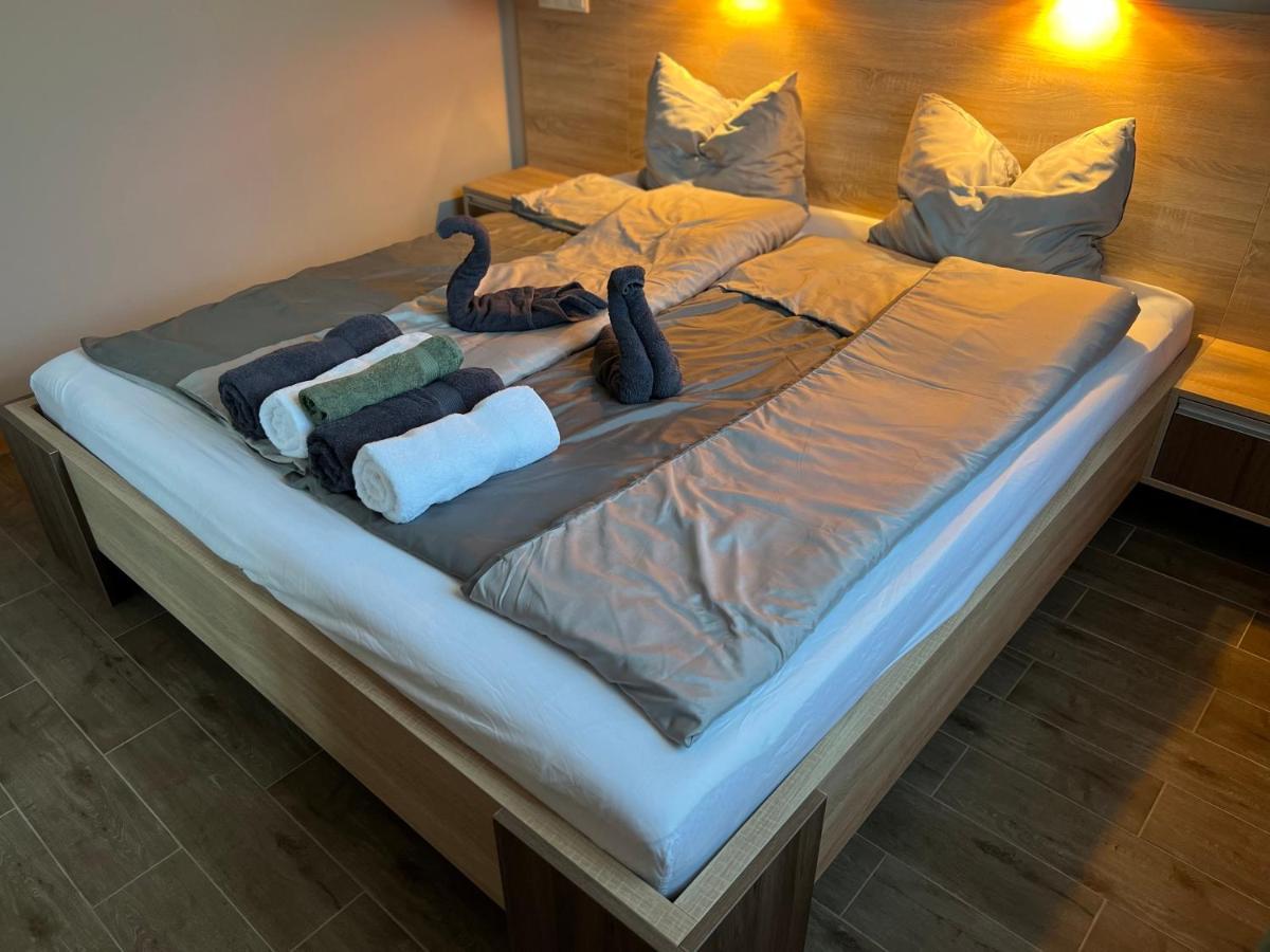 Th-Lux Apartman Hajduszoboszlo Exterior photo